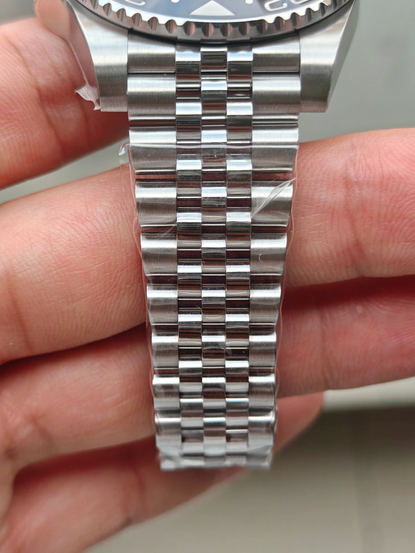 Closeup of VSF Pepsi GMT-Master II Jubilee bracelet links and finishing