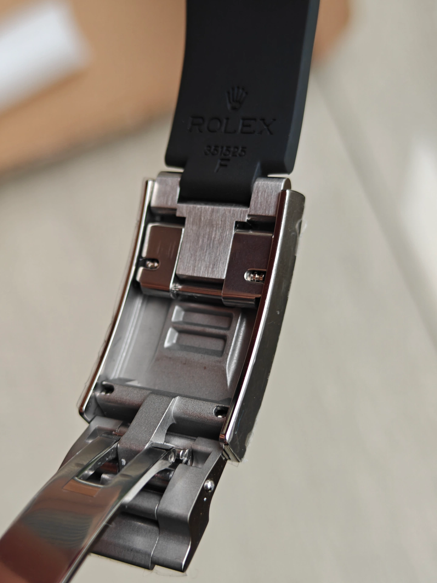 VSF White Gold Yacht-Master 42 rubber strap inside engraving ROLEX 351525 F
