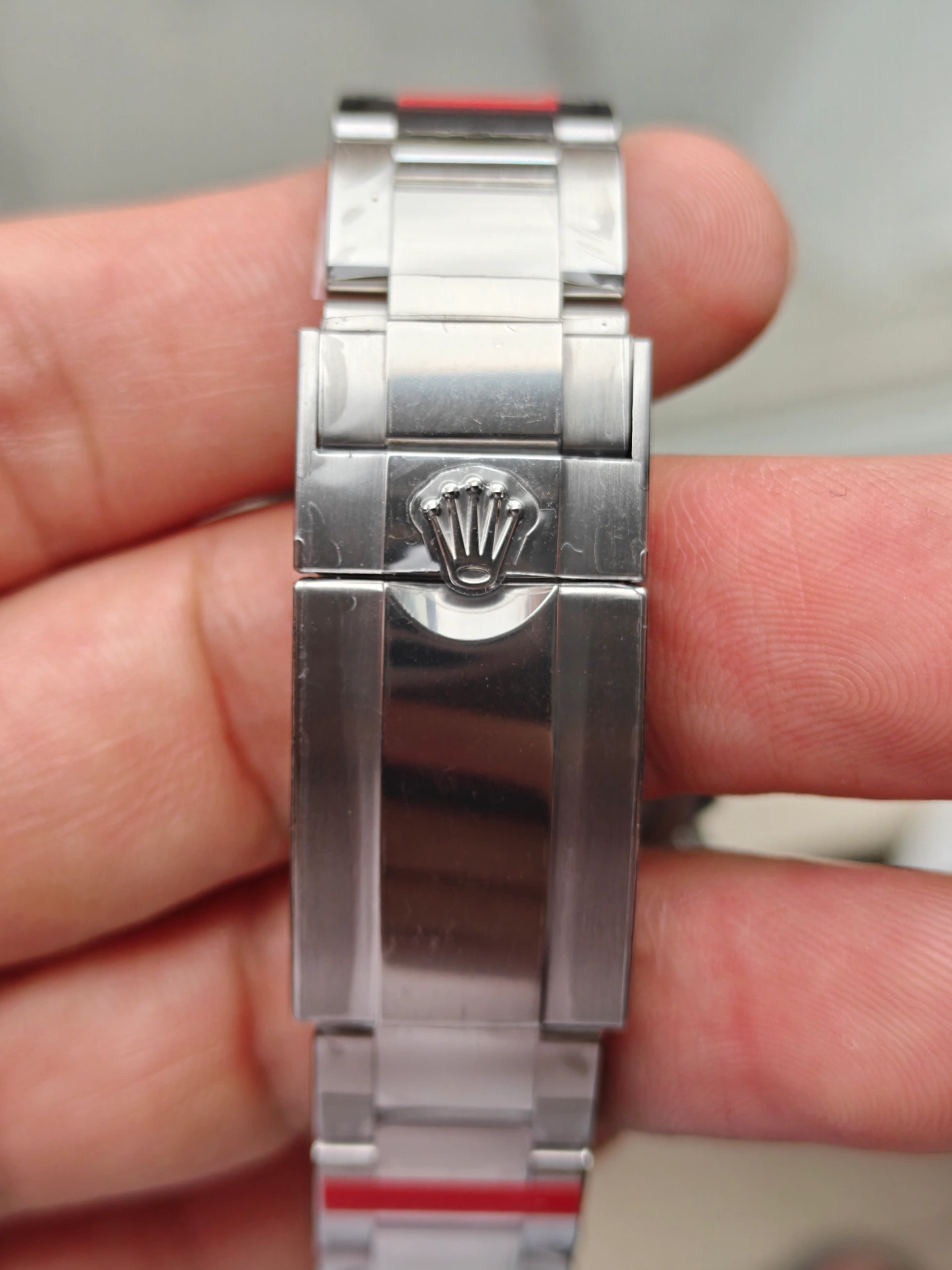 VSF V3 Panda Daytona 126500LN Oysterlock clasp front view with coronet logo and Easylink extension